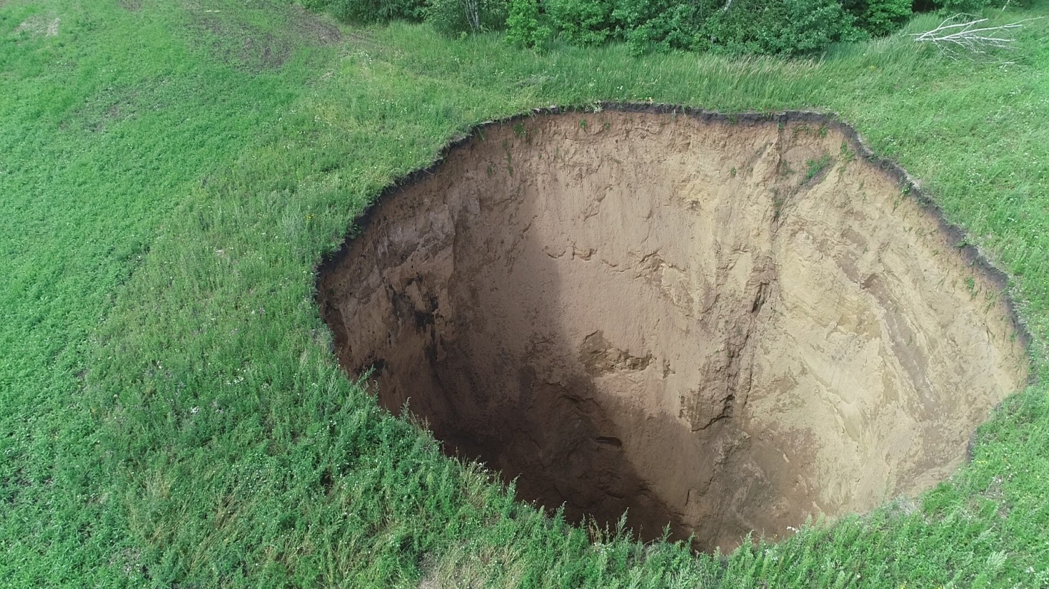 Sinkholes Shockingly Found In Siberia One Can Swallow Up To Storey Building Tech Times