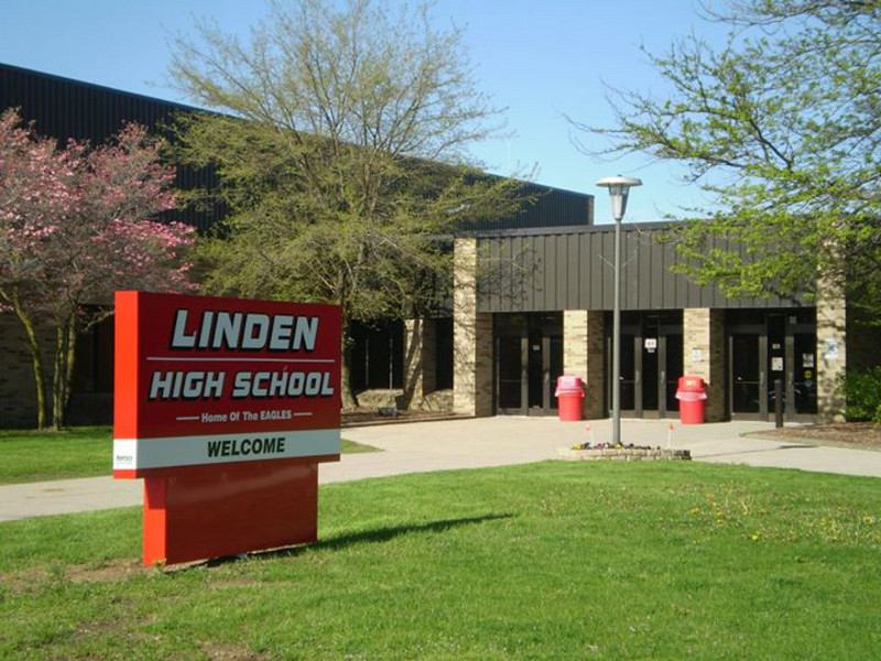 Linden High School, Michigan