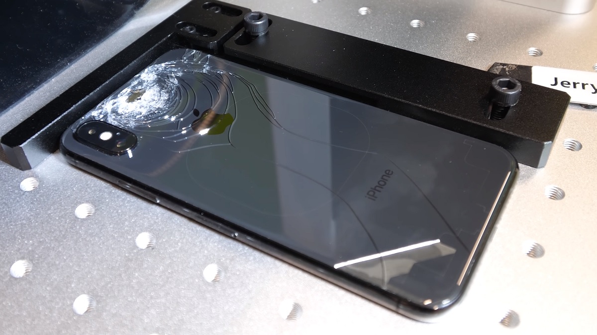 Getting An iPhone Repaired Might Become More Affordable Because Of Laser  Machines | Tech Times