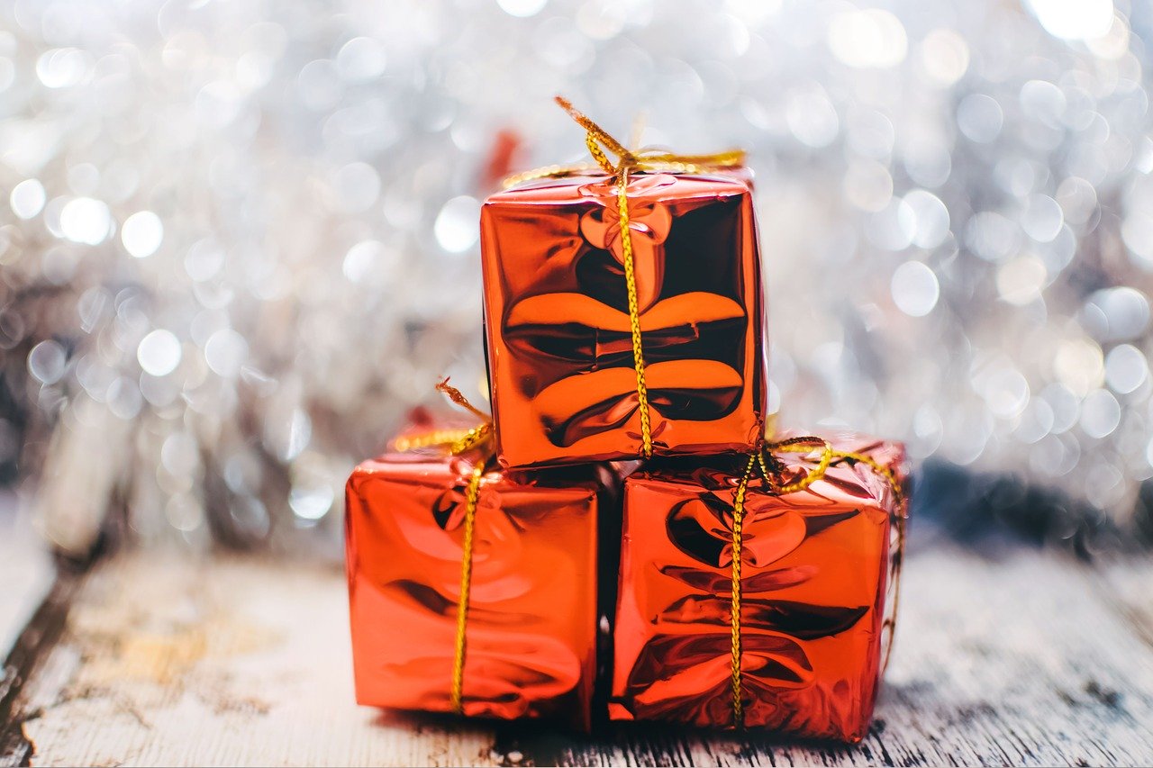 The Most Popular Amazon Items Bought as Gifts