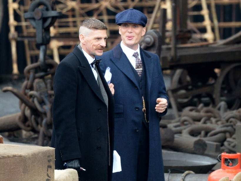 Paul Anderson and Cillian Murphy on set