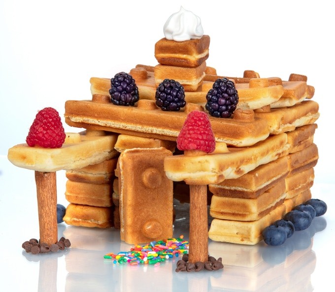 Edible Lego House: Kickstarter Startup Makes Waffle Iron That Shapes Breakfast to Lego Pieces! 