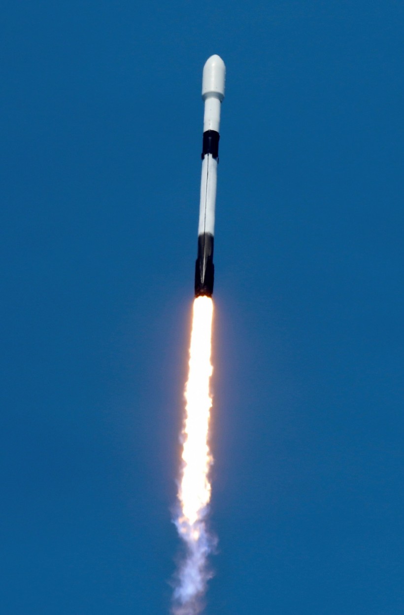 A SpaceX Falcon 9 rocket lifts off from pad 39A with the seventh batch of SpaceX broadband network satellites, at the Kennedy Space Center, in Cape Canaveral