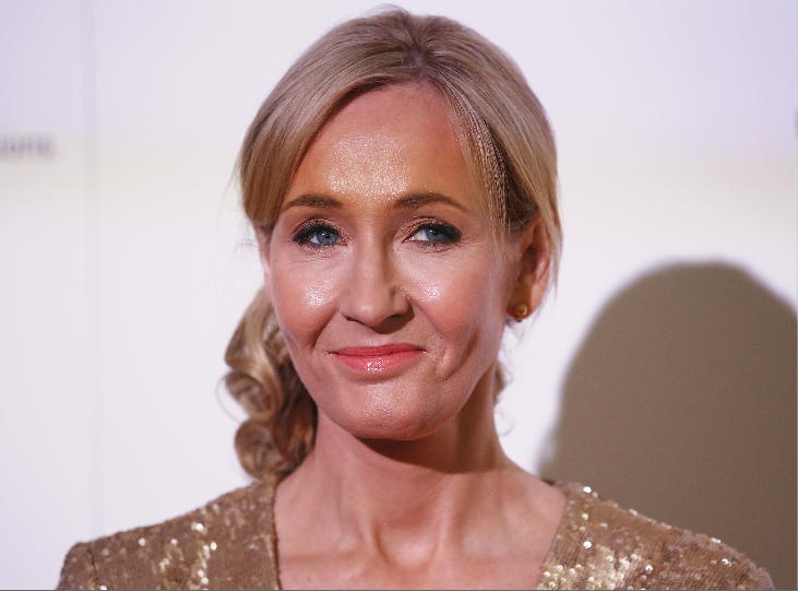 [VIRAL] Harry Potter's J. K. Rowling Calls Bitcoin as 'Blah' on Twitter While Drunk 