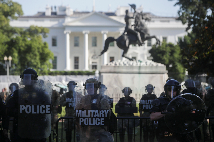[BREAKING] White House Calls National Guard Troops to Alert High Level 'Military Show of Force' vs. Protesters 