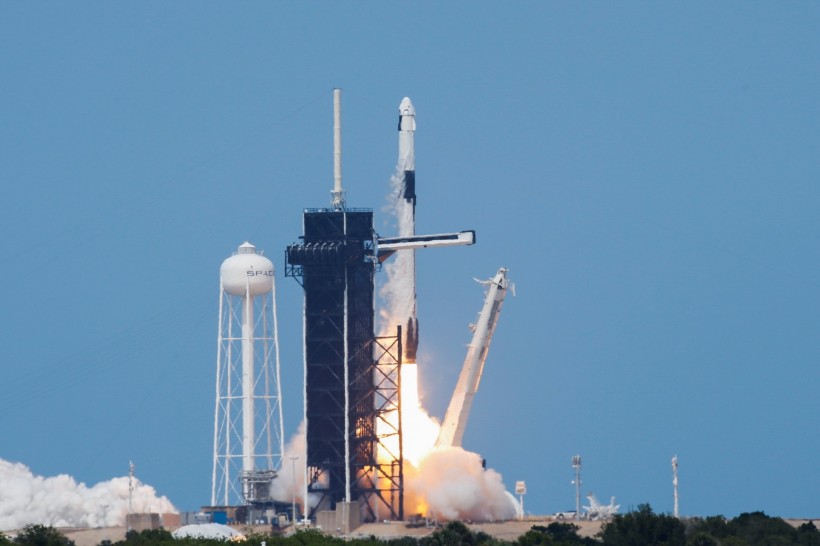 SPACE-EXPLORATION/SPACEX-LAUNCH