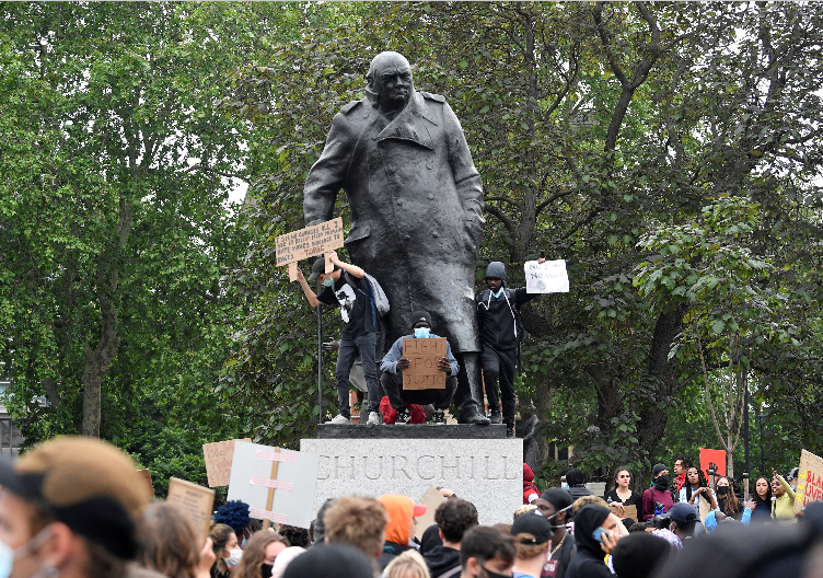'Racist' Winston Churchill Gets Deleted on Google Search; Here's What Google Has to Say
