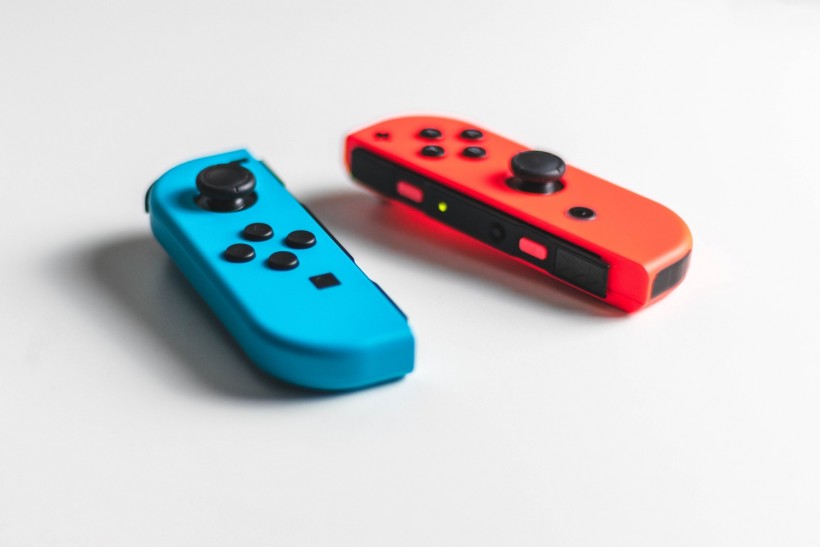 Cheaper Nintendo Switch Joy-Con Controllers? Here's How To Get It for Only $55!