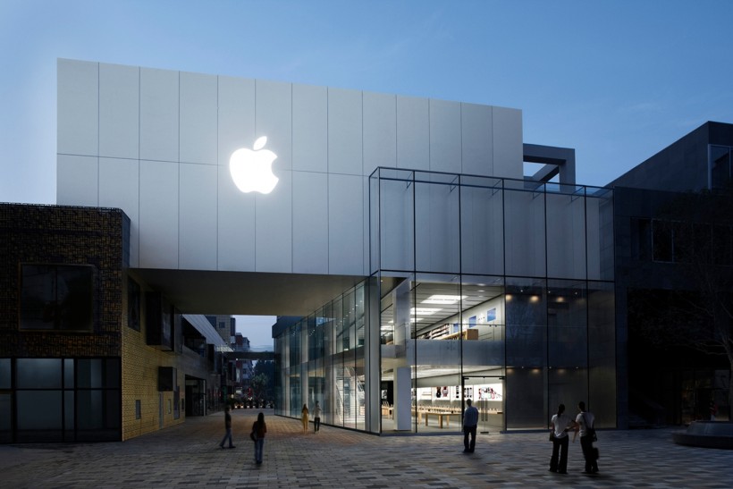 Here’s a Glimpse of The New Launching  of  Apple Sanlitun in China