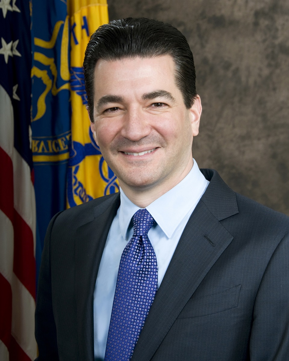Scott Gottlieb, Commissioner of Food and Drugs, official portrait