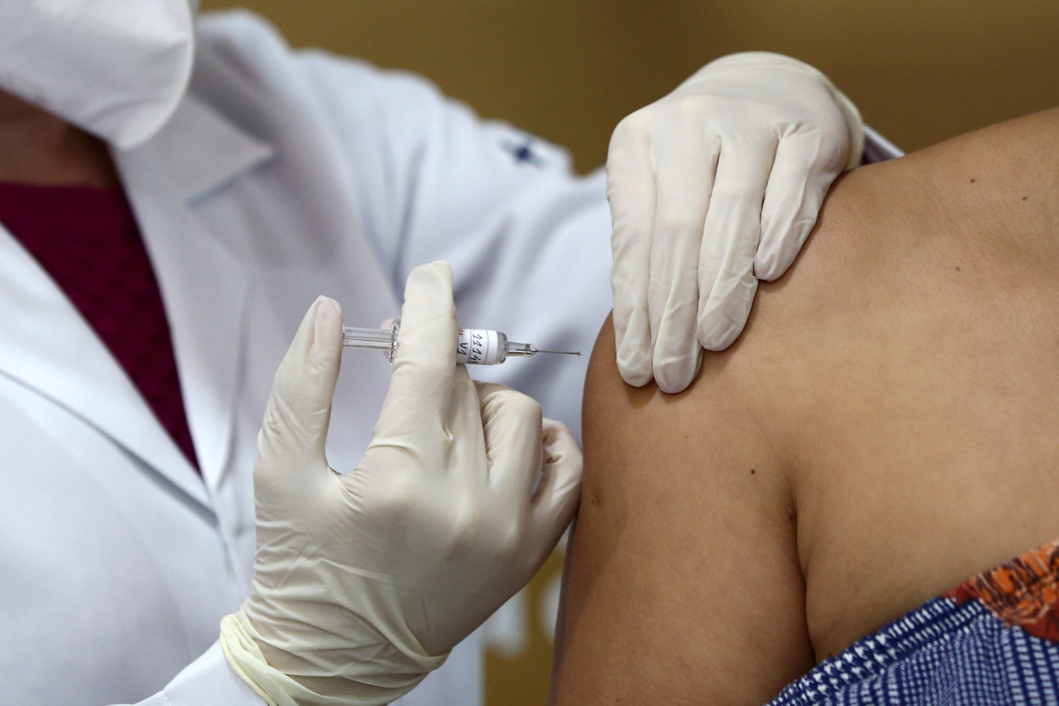 New COVID-19 Study Shows One Vaccine Enough to Kill Virus, Adding Coronavirus 'Isn't as Cunning' as Flu 