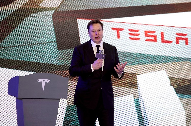 Elon Musk Hosts a Lottery Event in the Battery Day— Whoever Wins, Gets This  