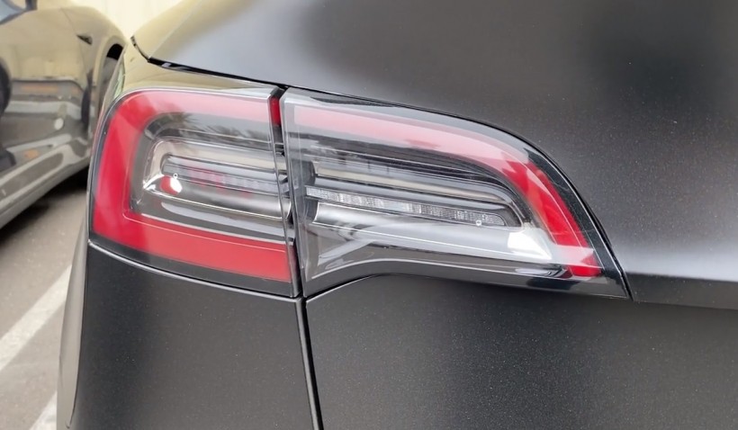 Tail Light of Old Model Y