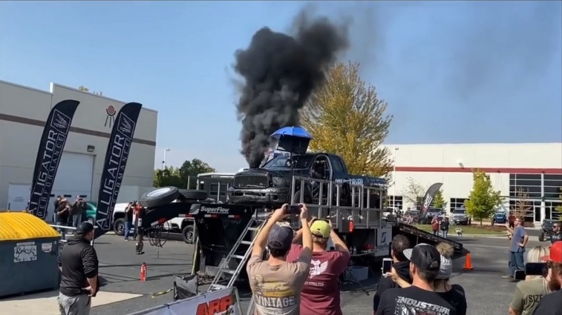 Cummins Truck Runs 2900 HP during Dyno Test event, ends up in massive ball of fire