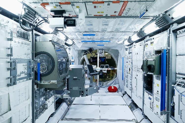NASA Leak: ISS Finally Finds Leak Source That Force Astronauts to Wake All-Night 