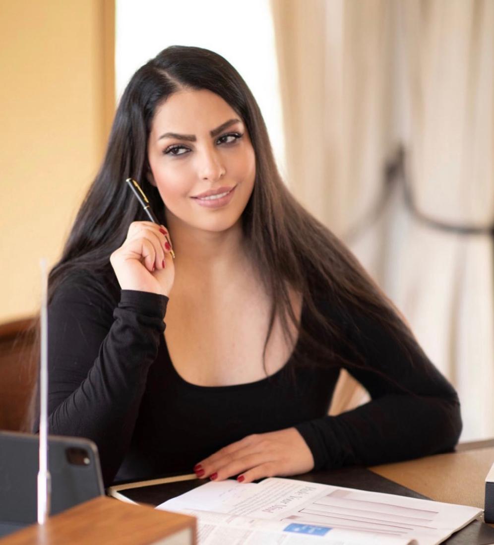 Entrepreneur Somayeh Norouzi's Journey From Defying Patriarchy to Becoming a Leading Businesswoman 