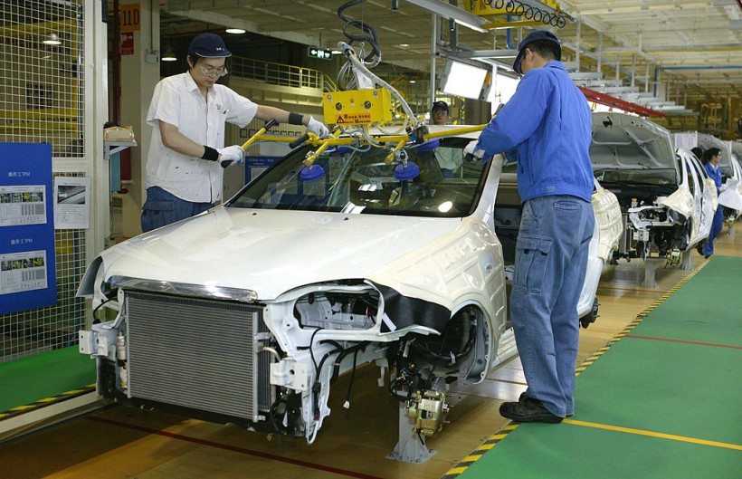 Shanghai General Motors Opens New Plant