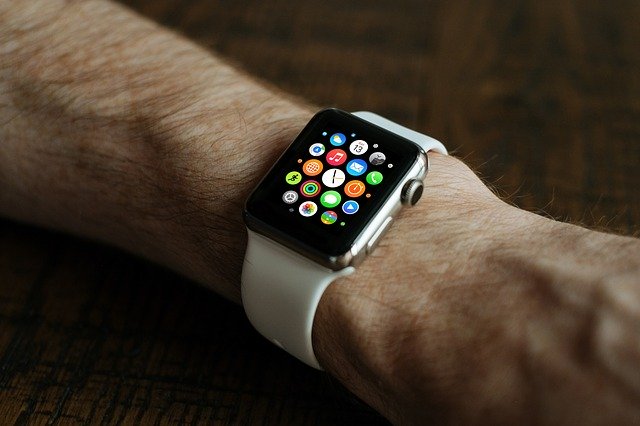 How to View and Delete Apps on Apple Watch