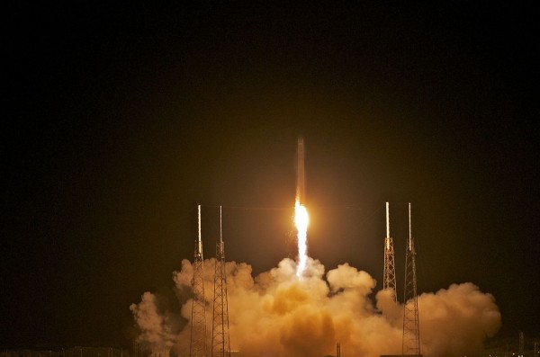 Ο πύραυλος SpaceX θα είναι το πρώτο μη κυβερνητικό όχημα που θα φτάσει στον Διεθνή Διαστημικό Σταθμό
