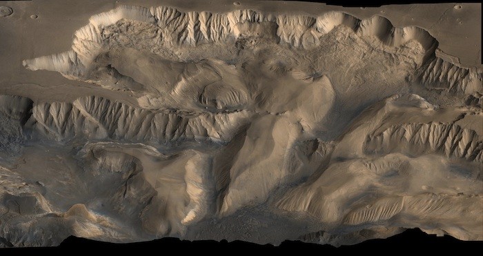 Mars Grand canyon biggest in the solar system