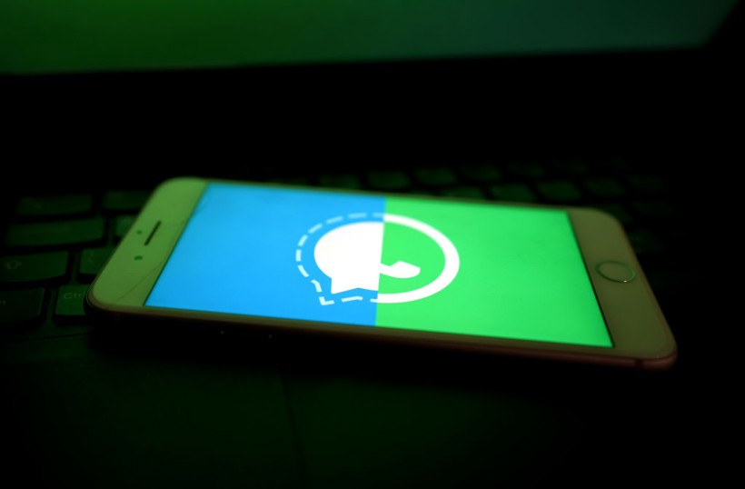 WhatsApp clarifies policy update