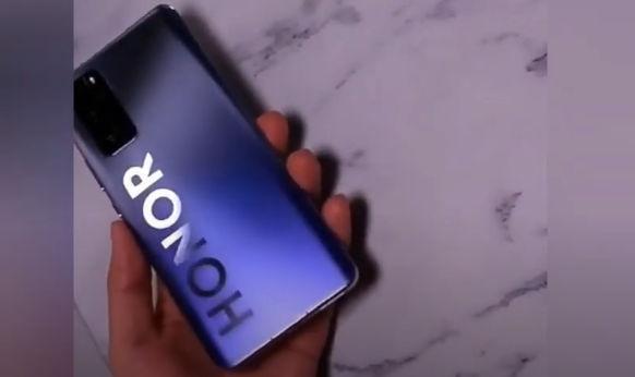 Former Huawei Sub-Brand Releases Phone with a '1 Billion Color' Display: Introducing the Honor V40