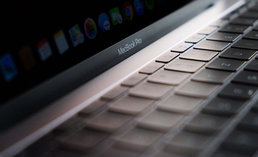 Apple's Next Macbook Pro Design Brings Back Many Features from the Distant Past