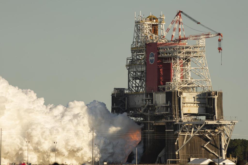 NASA SLS Hotfire Test Shutdown: Cause Already Known