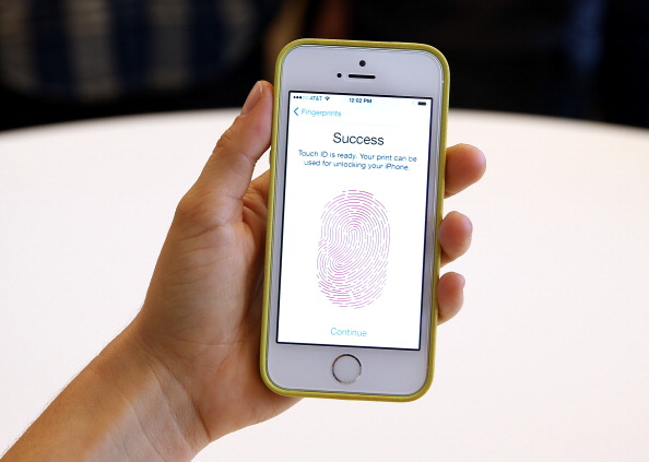 Your iPhone's Apple Ad ID Lets Third-Party Apps Know Your Real Name; Here's What Will Happen 