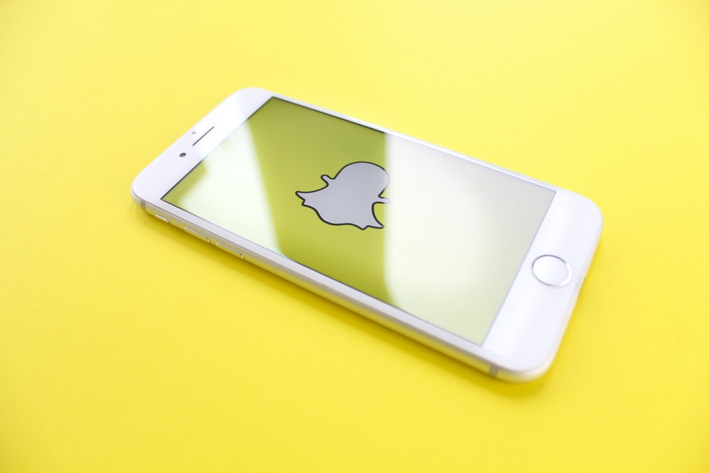 Snapchat Features 'Friend Check Up' to Clean Your Friend List For Your Safety