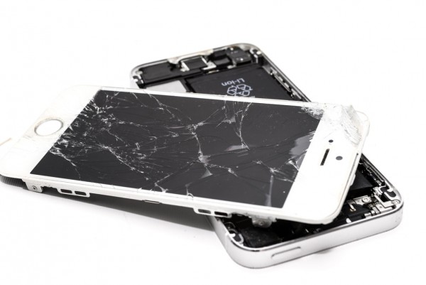 Canada Could Likely Land Right to Repair Law: What is This and What You Can Do in the Case of Phone Breaks?