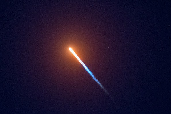 美国太空部队拯救星链和OneWeb卫星免于可能的碰撞:SpaceX可能不再捕获火箭组件