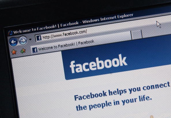 Facebook Warns the Public It'll Remove Their Profiles if Violate Its Rules: What is Happening? 