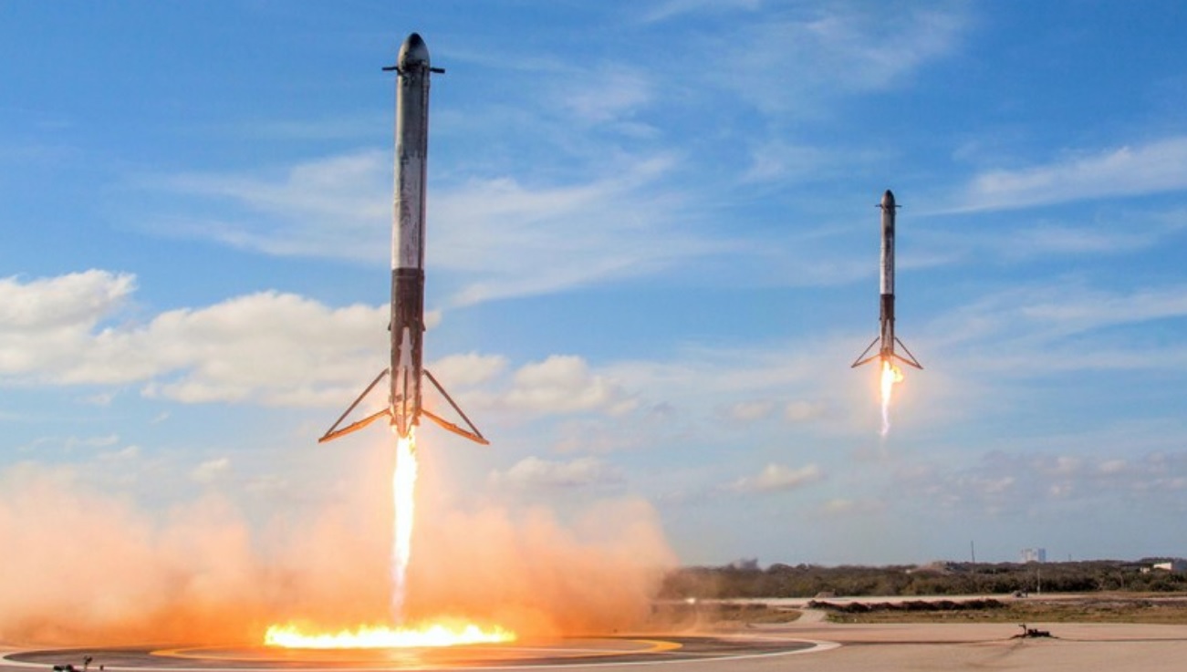 SpaceX: Upcoming Falcon Heavy Rocket Launches to be Delayed to Accommodate Payload Readiness