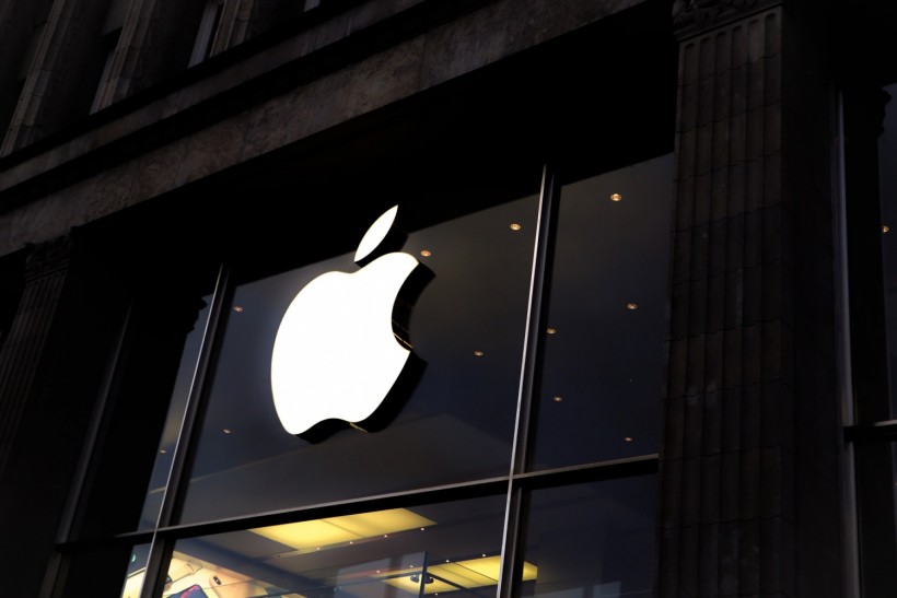 Apple Faces Raps Over Apple Store Handling, US Congress Could Ban it From Preloading Apps on iPhones, iPads                                                                                             