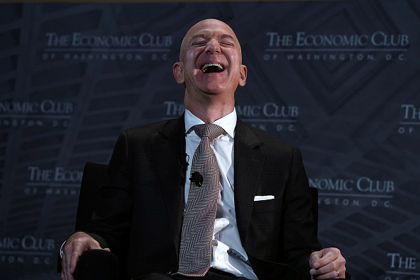 [VIRAL] TikTokers Heckle Jeff Bezos and New Online Petition Begs Him To Stay In Space 