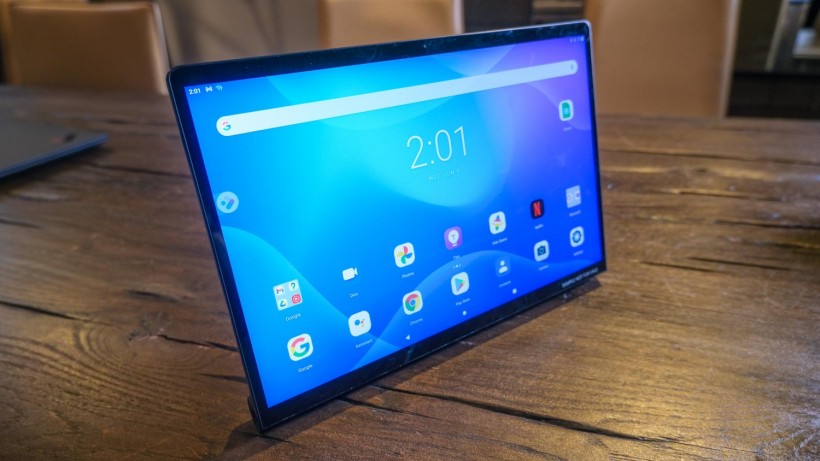 Lenovo Yoga Tab 11,13 Have Built-in Kickstand Used as 'Hanger'--Specs, Features, and MORE                                                       