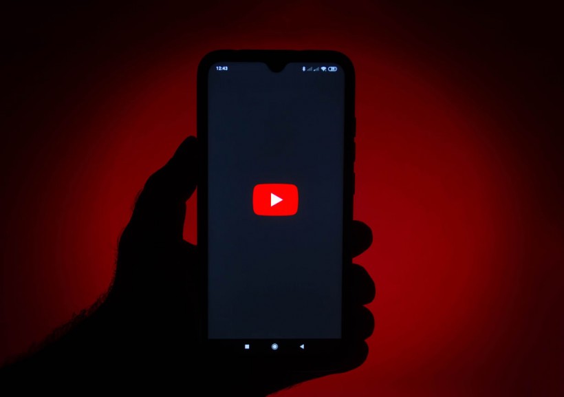 YouTube Recommendation Algorithm Favors False Information and Inappropriate Videos: Study 