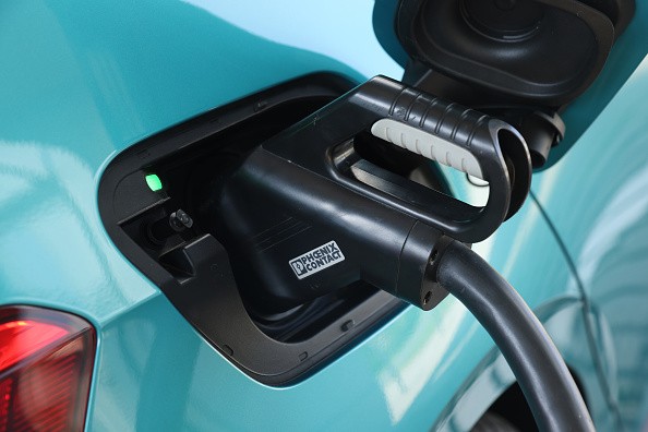 BMW EV Buyers in the US Get Free Electrify America Charging 