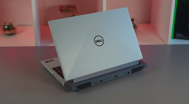 Dell G15 / YouTube