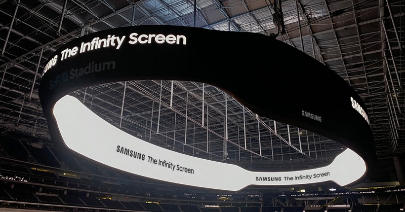 Infinity Screen by Samsung