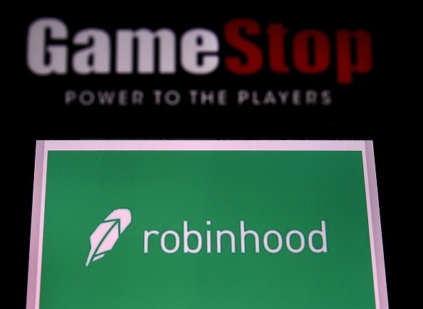 Robinhood Shares Tumbles By 10% On Its Most-Awaited NASDAQ Trading Debut: Value Is Now Below $30 Billion 