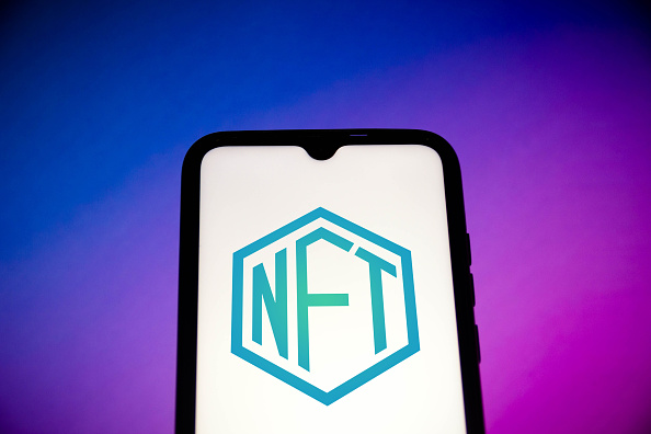 Nft logo phone 