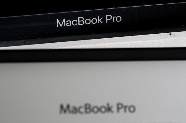 #万博体育登录首页TechTimesLifeHack:选择最好的MacBook;Air Vs. Pro 13 Vs. Pro 16