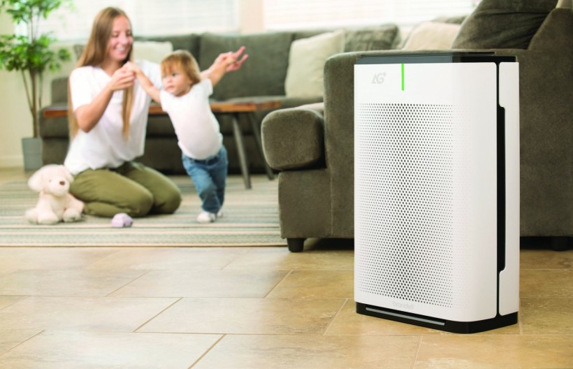 Brondell Pro Sanitizing Air Purifier with AG+ Technology by Aurabeat