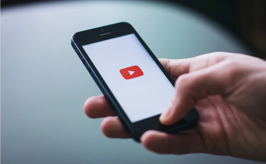 YouTube Hand Gestures You Can Use on Your Smartphone to Make Streaming ...