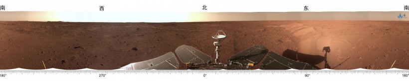 Zhurong Mars Rover's Panorma of Utopia Planitia