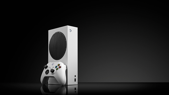 Xbox Series S, Series X 'Refresh' Rumored for 2022, 2023