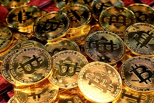 La plus grande crypto-monnaie du monde atteint 42 000 $ le 26 septembre;  Un commerçant populaire croit en son plancher potentiel de 37 000 $