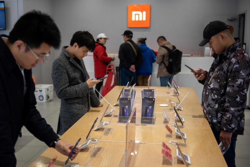 Xiaomi’s Next Smartphone Likely to Sport Curved 4K OLED Display Instead of Usual QHD+ 